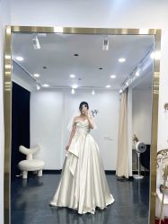 点击看大图 -予白婚纱礼服馆