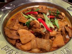 -胖哥俩肉蟹煲(湖滨银泰in77店)