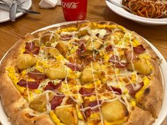 -城市大道红炉披萨烘焙坊