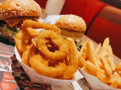 -The Habit Burger Grill 哈比特汉堡(复兴soho店)