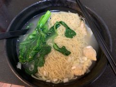 鲜肉云吞面-味先肠粉(康王南店)