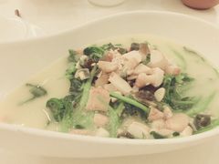 上汤菠菜-新白鹿餐厅(西湖银泰店)