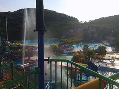 -平湖九龙山乐满地水上乐园