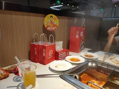 -海底捞火锅(威高广场店)