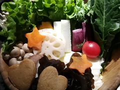-湊湊火锅·茶憩(新中关购物中心店)