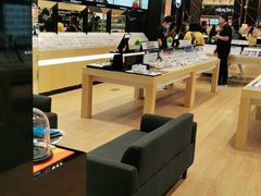 -LOHO眼镜(北京朝北大悦城店)