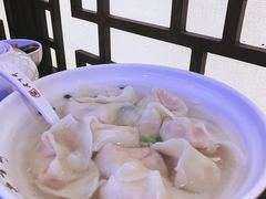 刀鱼馄饨-老半斋(福州路店)