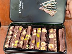 -Laderach 莱德拉(上海环贸iapm店)