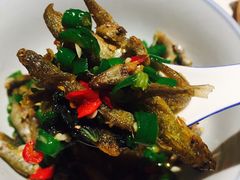 紫苏青椒嫩仔鱼-老湖南民间菜·牛肉十八炒(花都店)