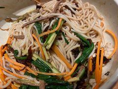 鸡丝凉米线-云海肴·汽锅鸡·云南菜(广安门天虹店)