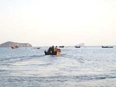 -银沙滩浴场