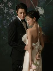 -挪娅婚纱摄影皇家会所