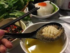 鲍鱼-鲜入围煮花胶鸡海鲜火锅