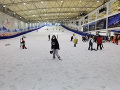 -乔波室内滑雪场