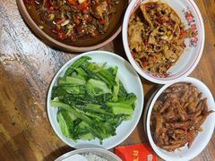 -老三样·美食研究中心(世贸路店)
