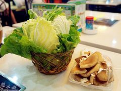 蔬菜菇类-潮泰牛肉火锅 · 创于1992年(车公庙店)