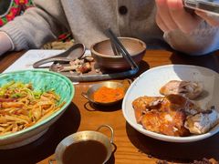 -包整·丝娃娃(一览甲秀楼风景店)