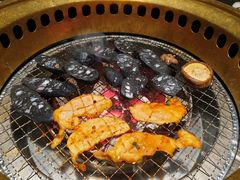 -山川小町·极番烧肉(新地假日广场店)