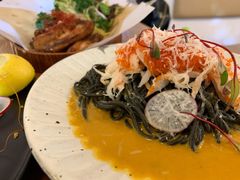 阿拉斯加蟹肉配海胆酱墨鱼汁意面-CHILLAX轻乐时(侨建·Hi City店)