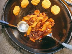 -缘福乡村铁锅炖民宿(八达岭店)
