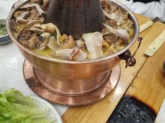 凉山生态铜锅鸡-浮何烤铺(桐梓林店)