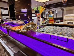 自助取餐区-夏阳湖皇冠假日酒店-自助餐厅