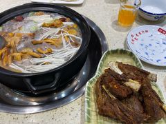 -九寨特色牦牛肉汤锅 羊肉汤锅