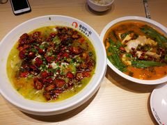 金汤酸菜鱼-鱼你在一起(顺义国泰生活广场机场店)