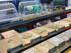 面包甜点陈列柜-袁记云饺(西安路店)