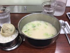 -神仙雪浓汤(明洞店)