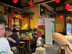 -富正毅三下锅·湘西韵味(天门山索道店)