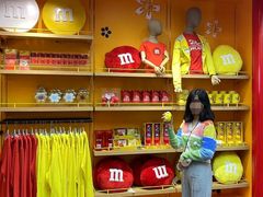 -m豆巧克力世界(上海世茂广场店)