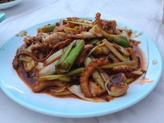 干煸鱿鱼-巧克力渔家.小船海鲜家常菜(三浴场店)