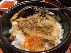 牛肉石锅饭-山之屋炭火烧肉·生啤畅饮(大朗万科中央公园店)