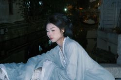 -一揽芳华汉服旗袍体验馆(拙政园店)