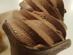 黑巧榛子冰淇淋-肯德基(西稍门店)