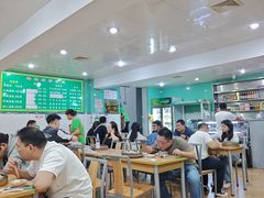 -清真老铁家灌汤包