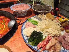 -周小明火锅(黑金冠社区店)