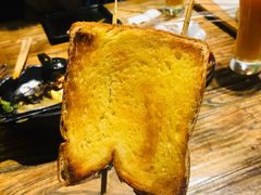 蜜汁大面包-铁人烧烤(北京店)