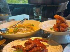 脆皮乳鸽-新荣记(BFC外滩金融中心店)