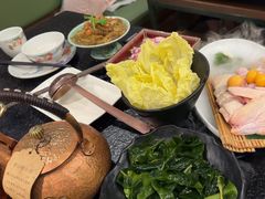 -得意咚瓜·顺德鱼生·冬瓜火锅(深圳首店)