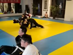 -尚柔巴西柔术馆