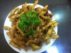 炸鱿鱼条-天伦海鲜·老味道·青岛菜(栈桥天主教堂店)