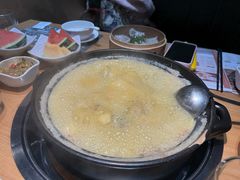 -一朵菌·野生菌探索家火锅(南亚店)