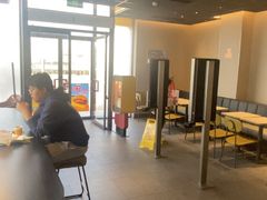 -麦当劳(欢乐谷店)