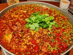 -万重锦·人文川菜馆(骡马市店)