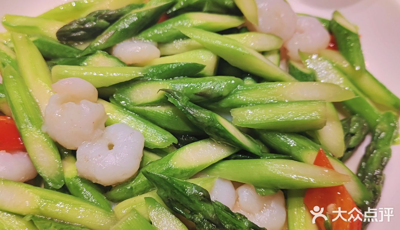 秘制酱烧大鱼头！超大号捞汁生蚝！河鲜海鲜统统归我肚子里