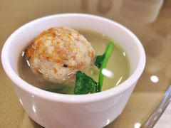 蟹粉狮子头-怡园饭店-餐厅(四望亭店)