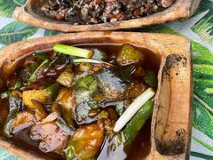 红豆茶叶-基诺山寨.版纳民族特色菜