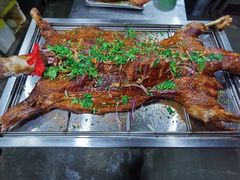 烤全羊-大汗烧烤滩羊馆(清水河公园店)